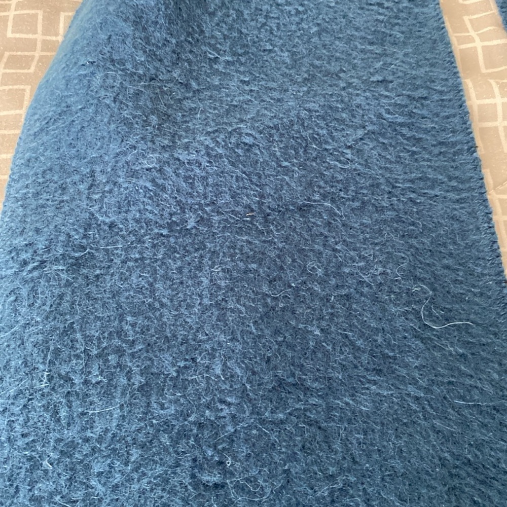 Peruvian Alpaca Camargo dark blue fringe scarf - Picture 8 of 17